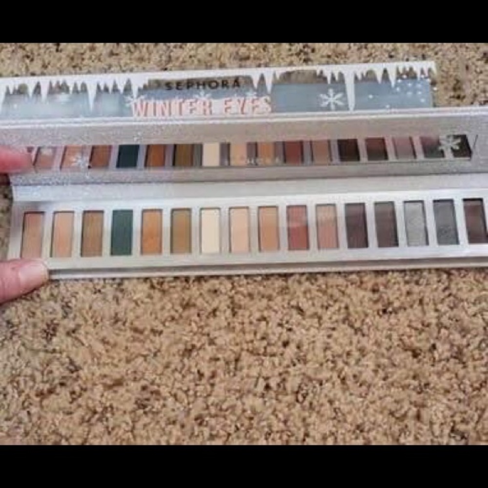 Sephora “Winter Eyes” eyeshadow palette - NIB
